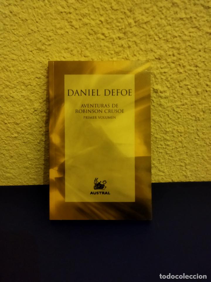 Libros de segunda mano: Aventuras de Robinson crusoe - Foto 1