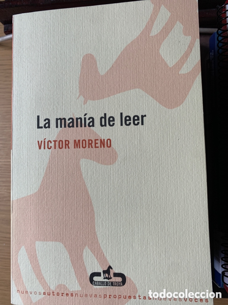 Libros de segunda mano: V&iacute;ctor Moreno: La man&iacute;a de leer - Foto 1