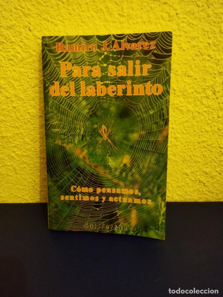 Libros de segunda mano: Para salir del laberinto - Foto 1