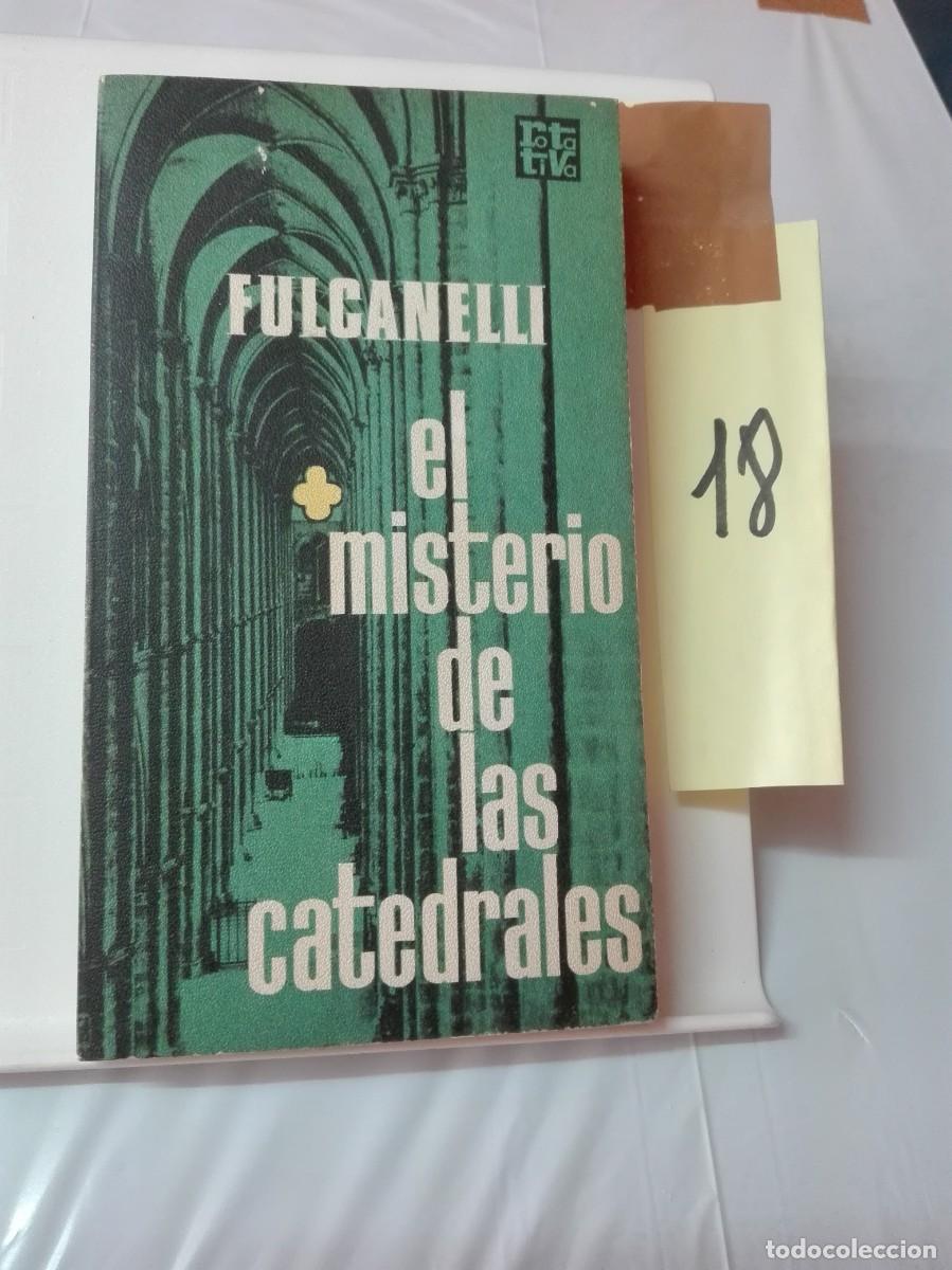 Libros de segunda mano: EL MISTERIO DE LAS CATEDRALES FULCANELLI - Foto 1