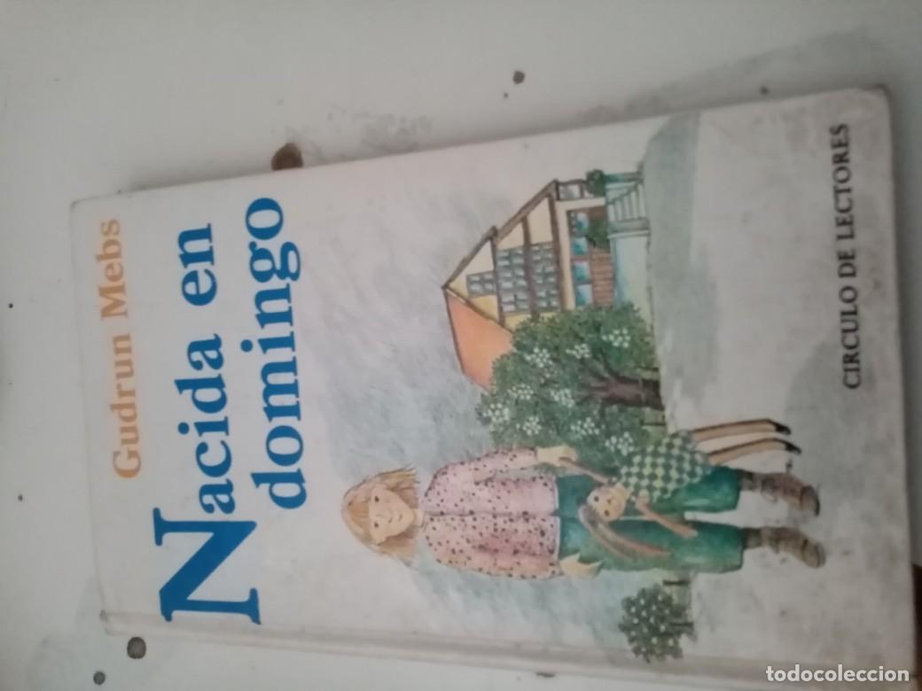 Libros de segunda mano: NACIDA EN DOMINGO. GUDRUN MEBS. CIRCULO DE LECTORES. EST1B4 - Foto 1