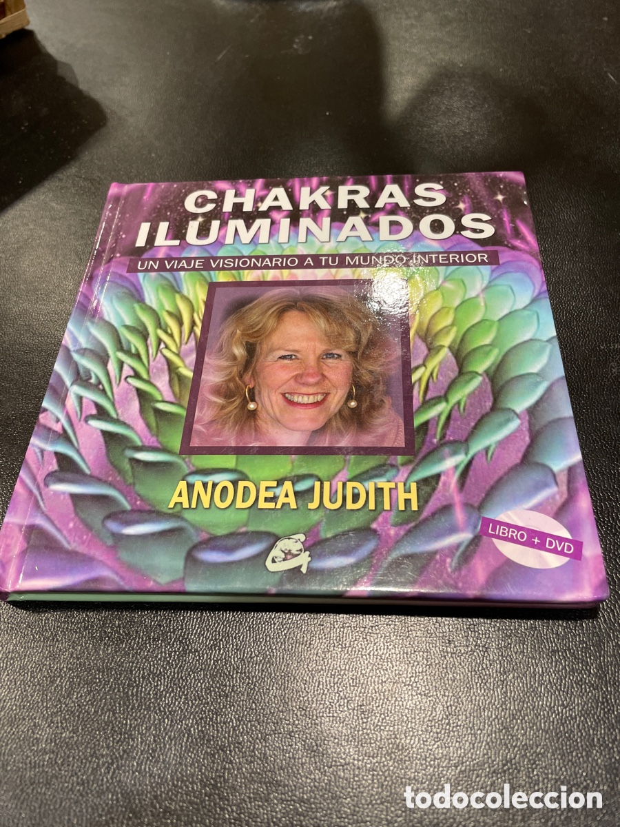 Libros de segunda mano: Chacras iluminados +dvd. Anodea Judith - Foto 1