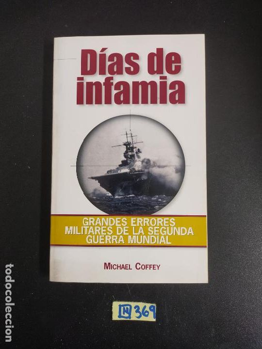 Libros de segunda mano: D&iacute;as de infamia - Foto 1