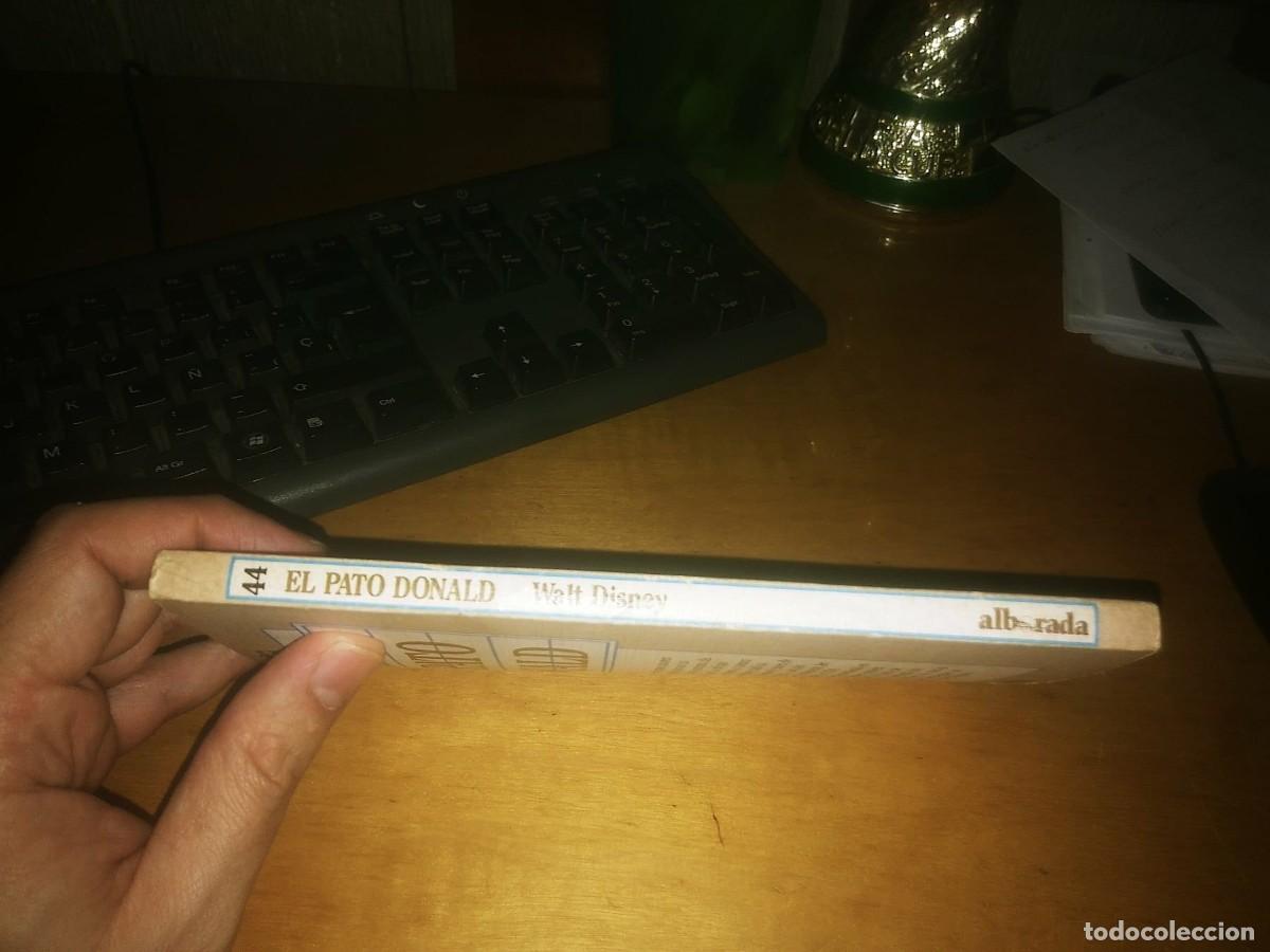 Libros de segunda mano: Libro: EL PATO DONALD (La locomotora) N&deg; 44 - Foto 2