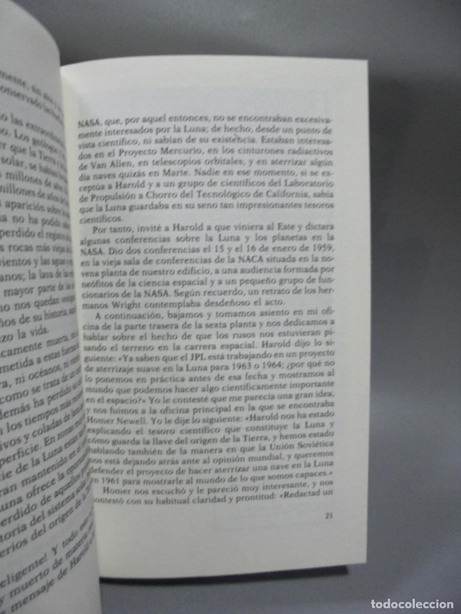 Libros de segunda mano: LA EXPLORACION DEL ESPACIO. ROBERT JASTROW. 1993. PAGS : 216. - Foto 2