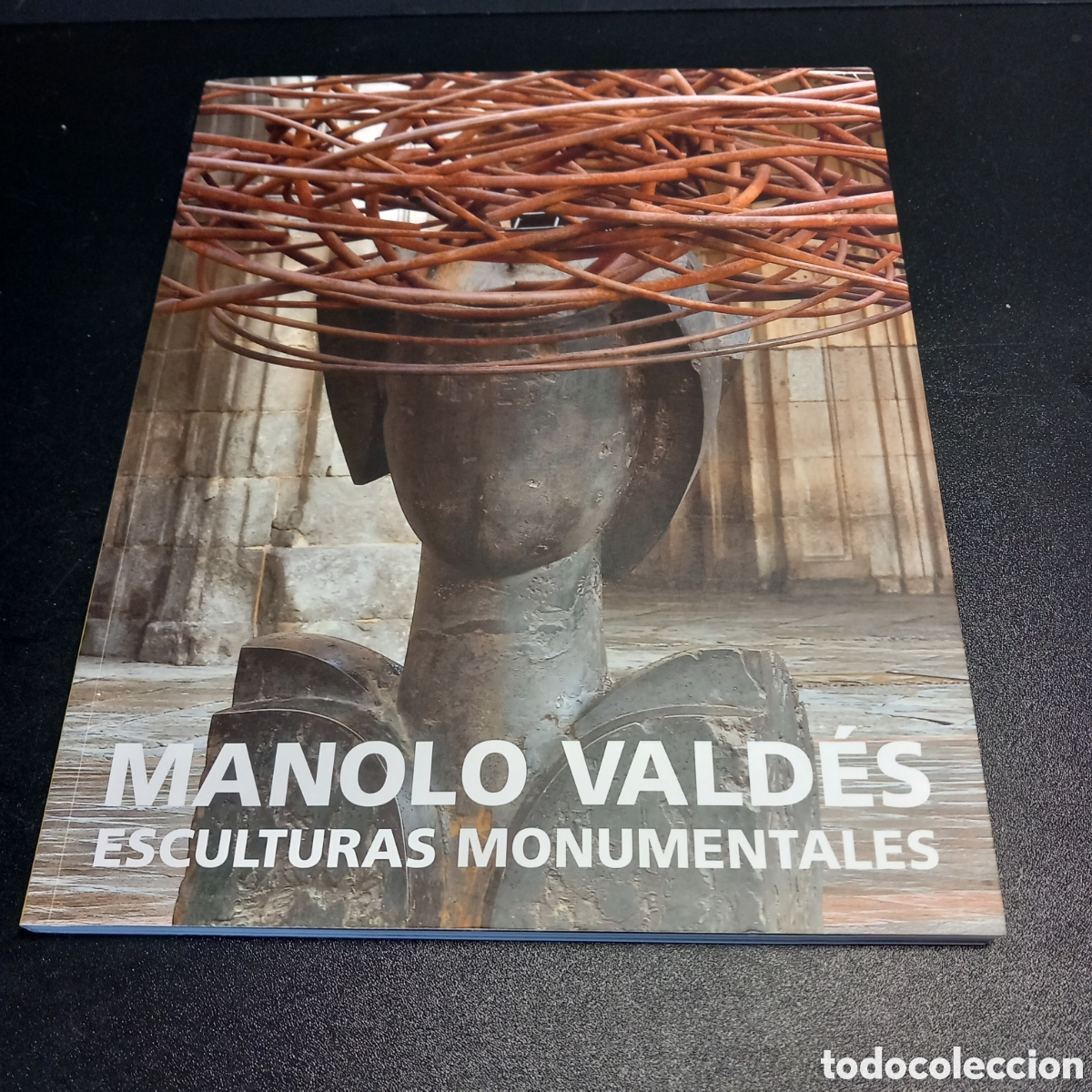 Libros de segunda mano: Manolo Vald&eacute;s. Esculturas Monumentales. - Foto 1