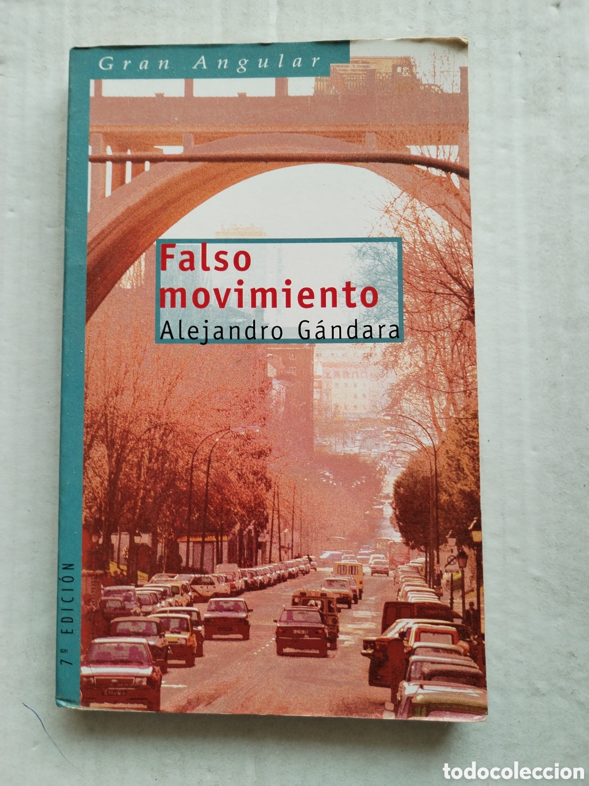 Libros de segunda mano: FALSO MOVIMIENTO/ALEJANDRO GANDARA - Foto 1