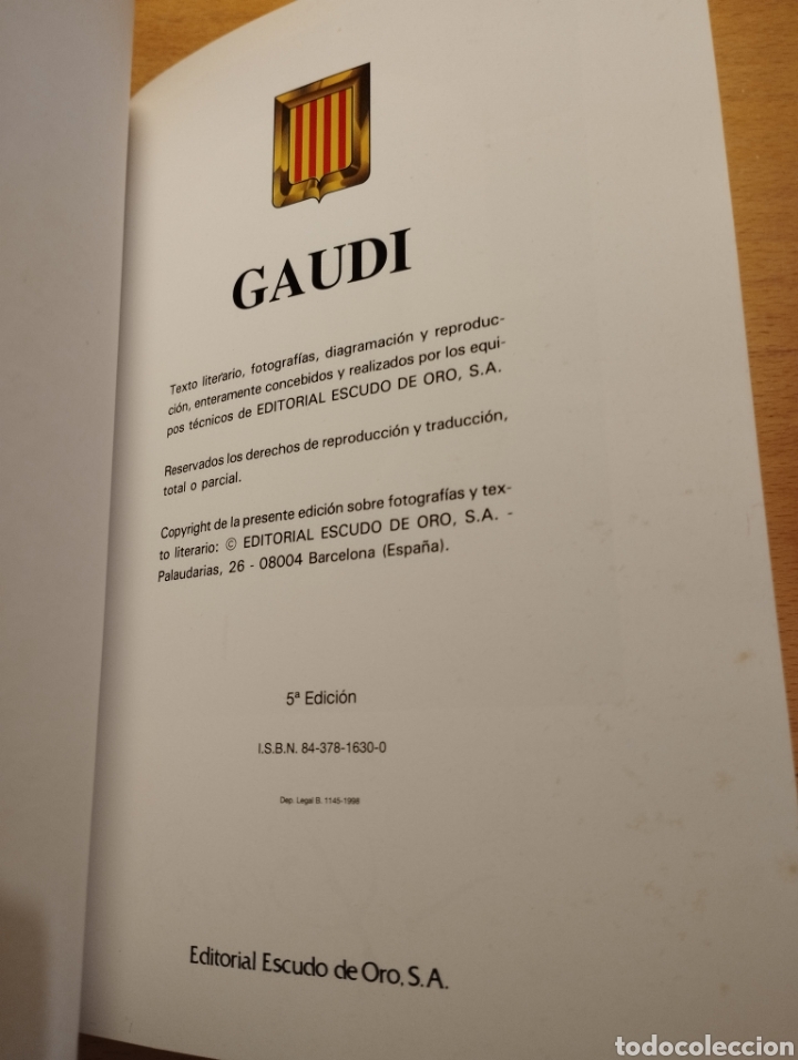 Libros de segunda mano: GAUD&Iacute; (EDITORIAL ESCUDO DE ORO) - Foto 2