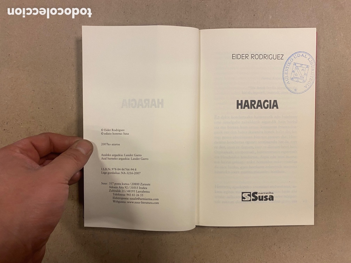 Libros de segunda mano: HARAGIA. EIDER RODRIGUEZ. SUSA NARRATIBA 2007. EUSKARAZ. - Foto 2