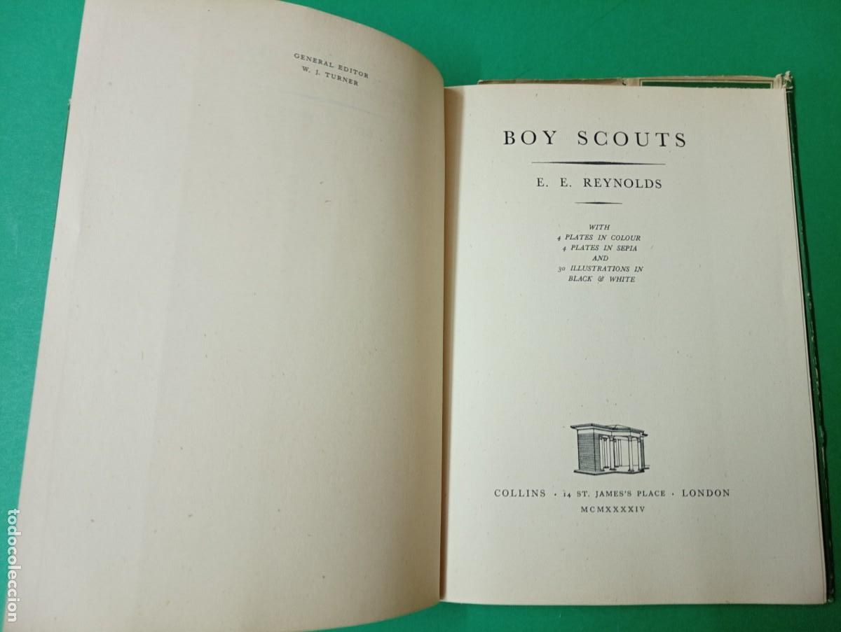 Libros de segunda mano: Antiguo libro de BOY SCOUTS. London 1944. - Foto 2