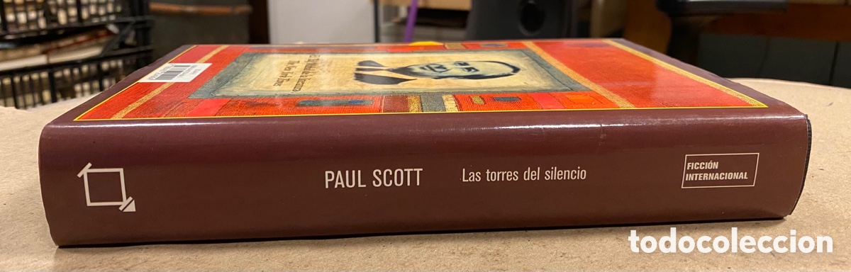 Libros de segunda mano: LAS TORRES DEL SILENCIO. PAUL SCOTT.EDITORIAL DIAGONAL 2001 (1&ordf; EDICI&Oacute;N). - Foto 2