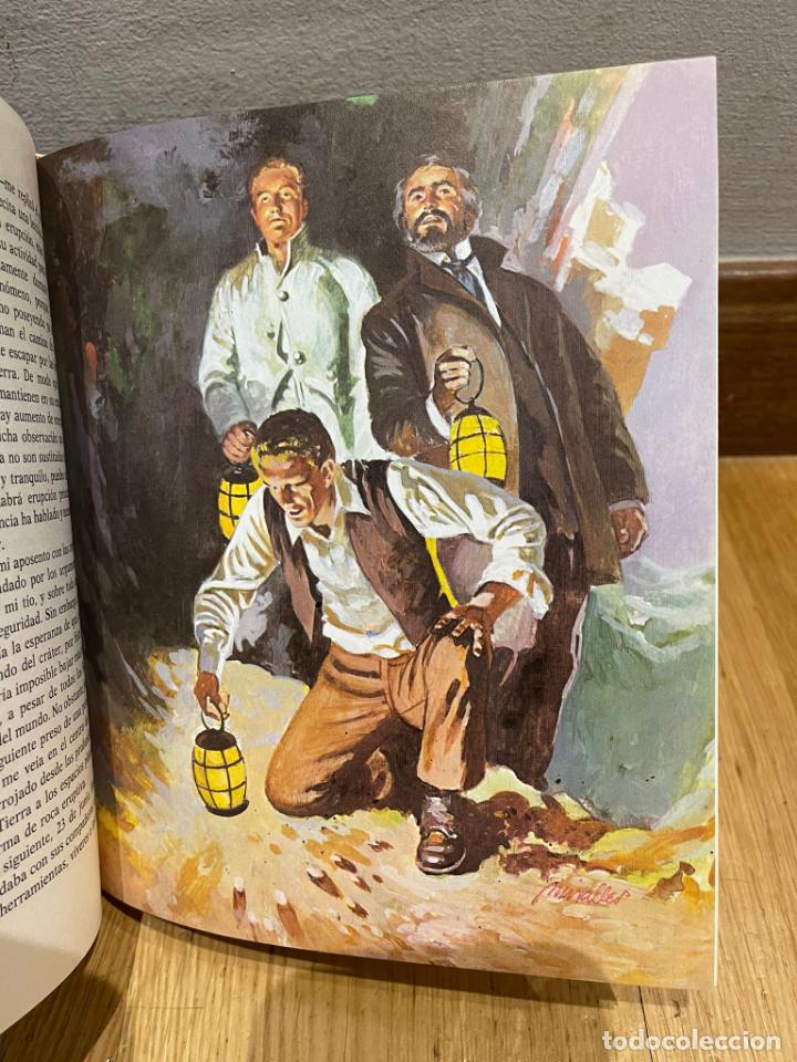 Libros de segunda mano: LIBRO VIAJE AL CENTRO DE LA TIERRA A&Ntilde;O 1980 - Foto 2