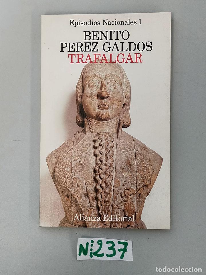 Libros de segunda mano: Trafalgar - Foto 1