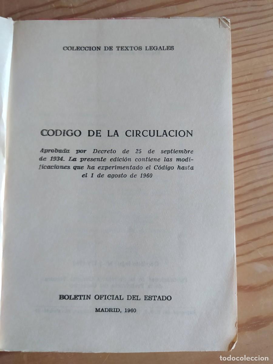 Libros de segunda mano: CODIGO DE LA CIRCULACI&Oacute;N. 1960 - Foto 3