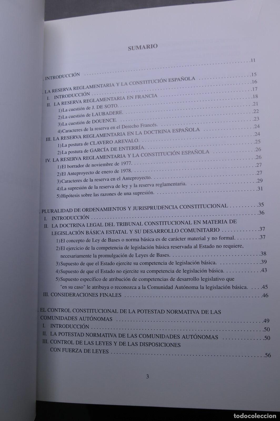 Libros de segunda mano: Comentarios constitucionales. Fernando D&iacute;ez Moreno - Foto 2