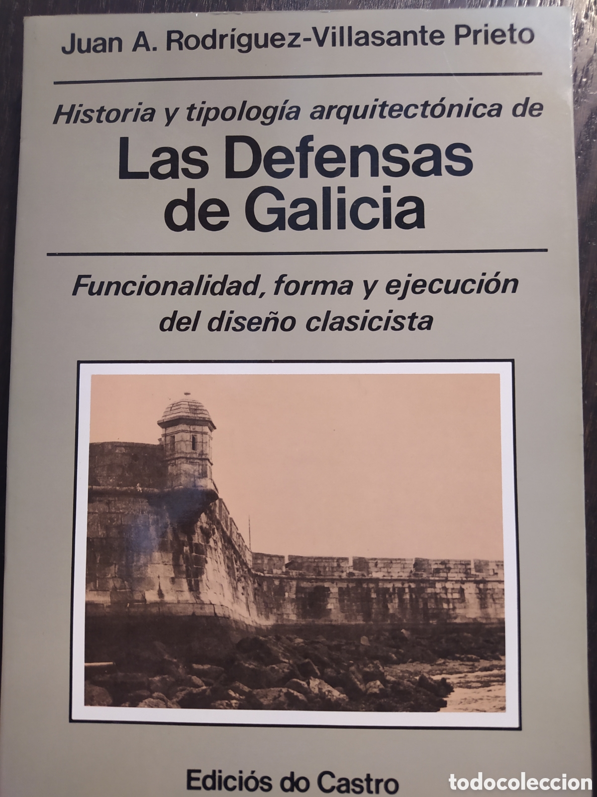 Libros de segunda mano: Historia y tipolog&iacute;a arquitect&oacute;nica de LAS DEFENSAS DE GALICIA
