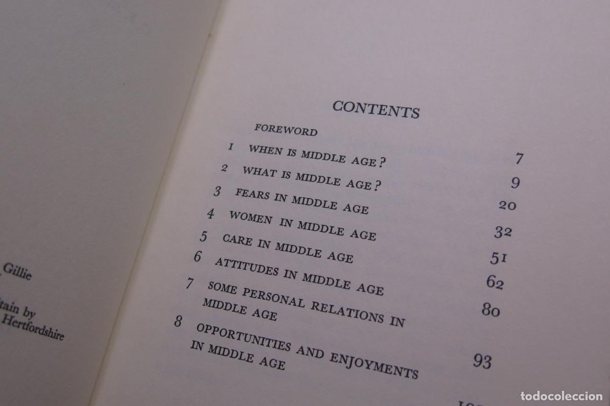 Libros de segunda mano: Do Something About That Middle Age. Gillie - Foto 2