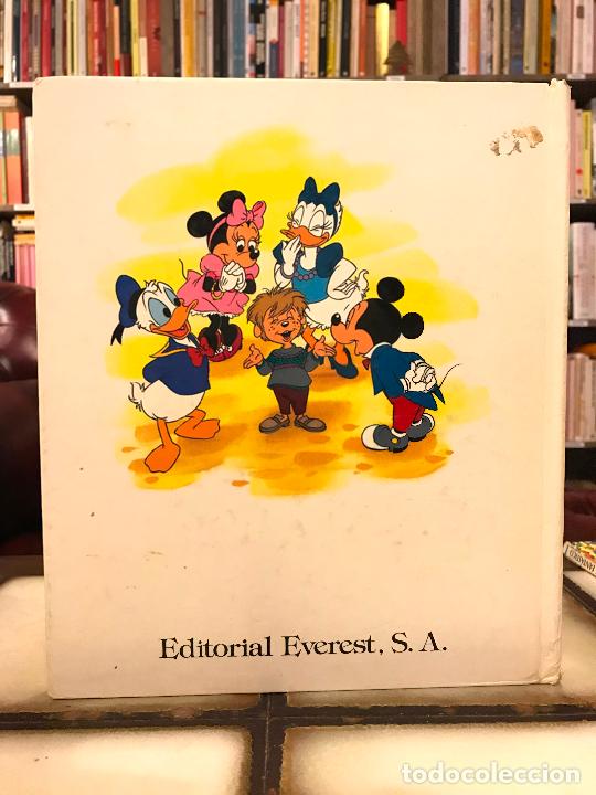 Libros de segunda mano: El libro de los buenos modales. Disney. Vicent Jefferds - Foto 2