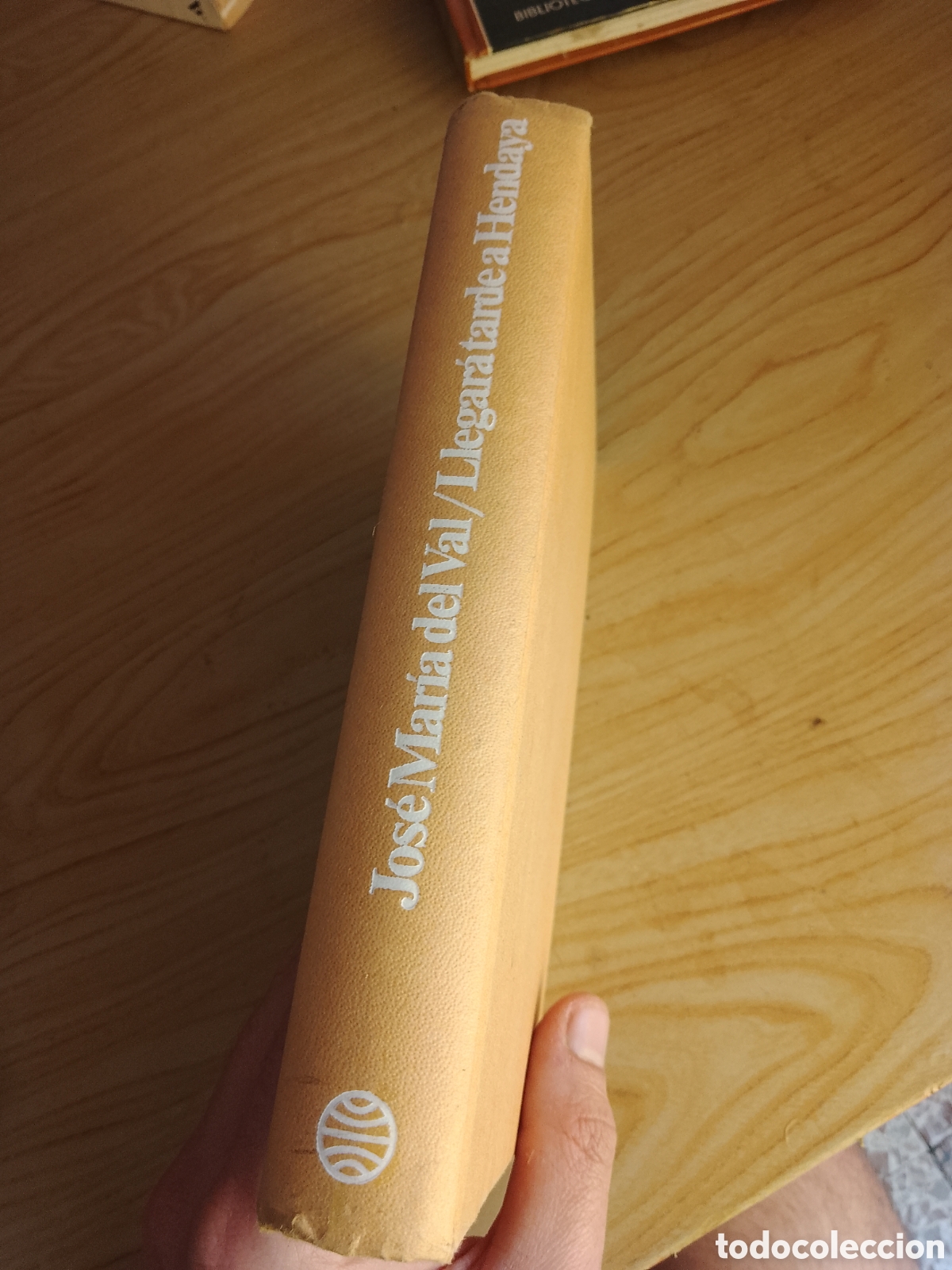 Libros de segunda mano: Llegar&aacute; Tarde A Hendaya. Jos&eacute; Mar&iacute;a Del Val.. - Foto 2
