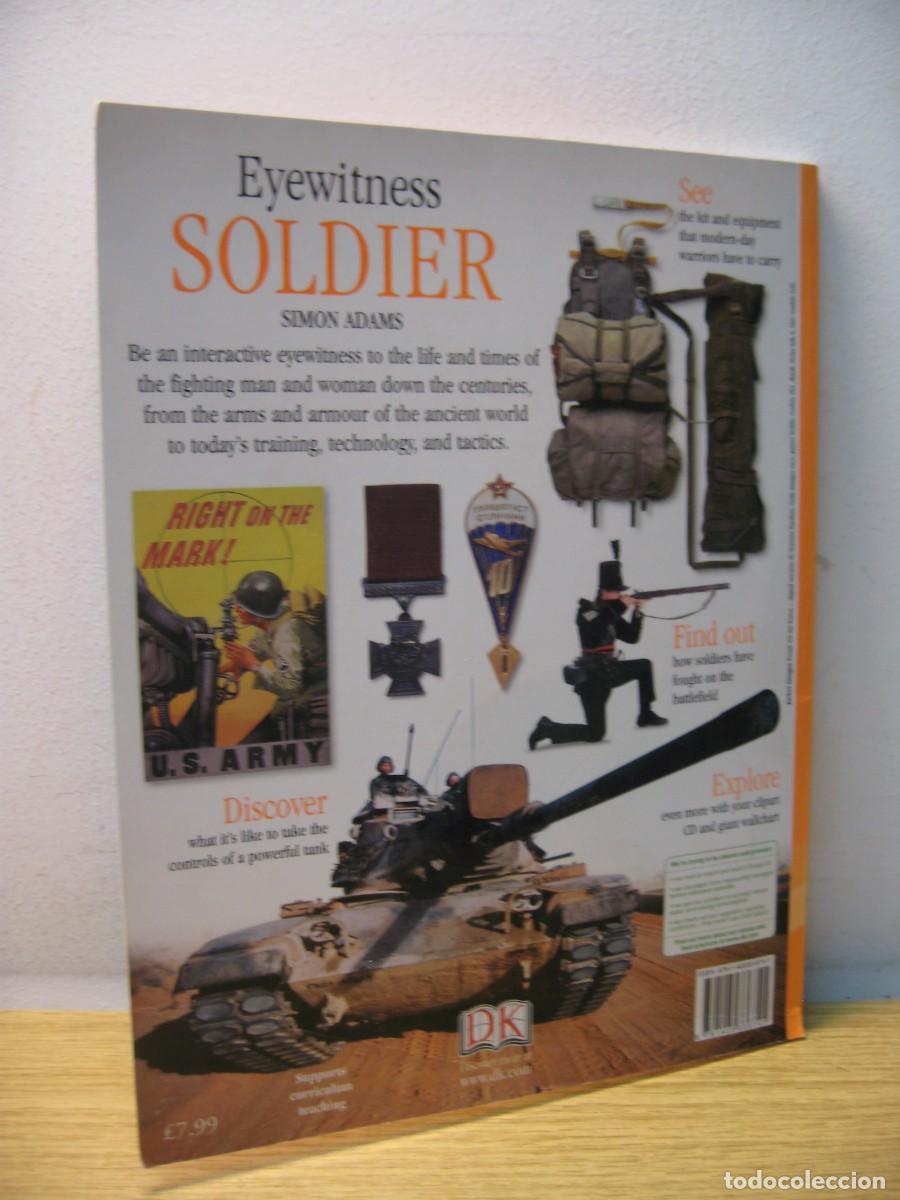 Libros de segunda mano: EYEWITNESS SOLDIER. SIMON ADAMS. 2009. COMTIENE CD. - Foto 10