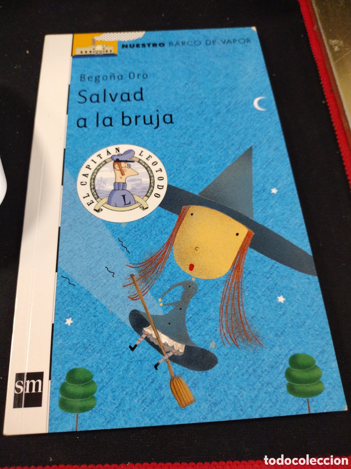 Libros de segunda mano: Salvad a la bruja. Bego&ntilde;a oro - Foto 1