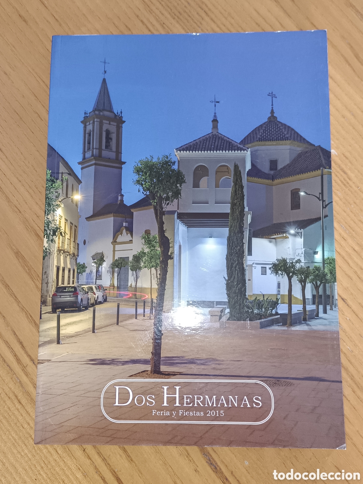 Libros de segunda mano: Dos hermanas. Feria y fiestas 2015 - Foto 1
