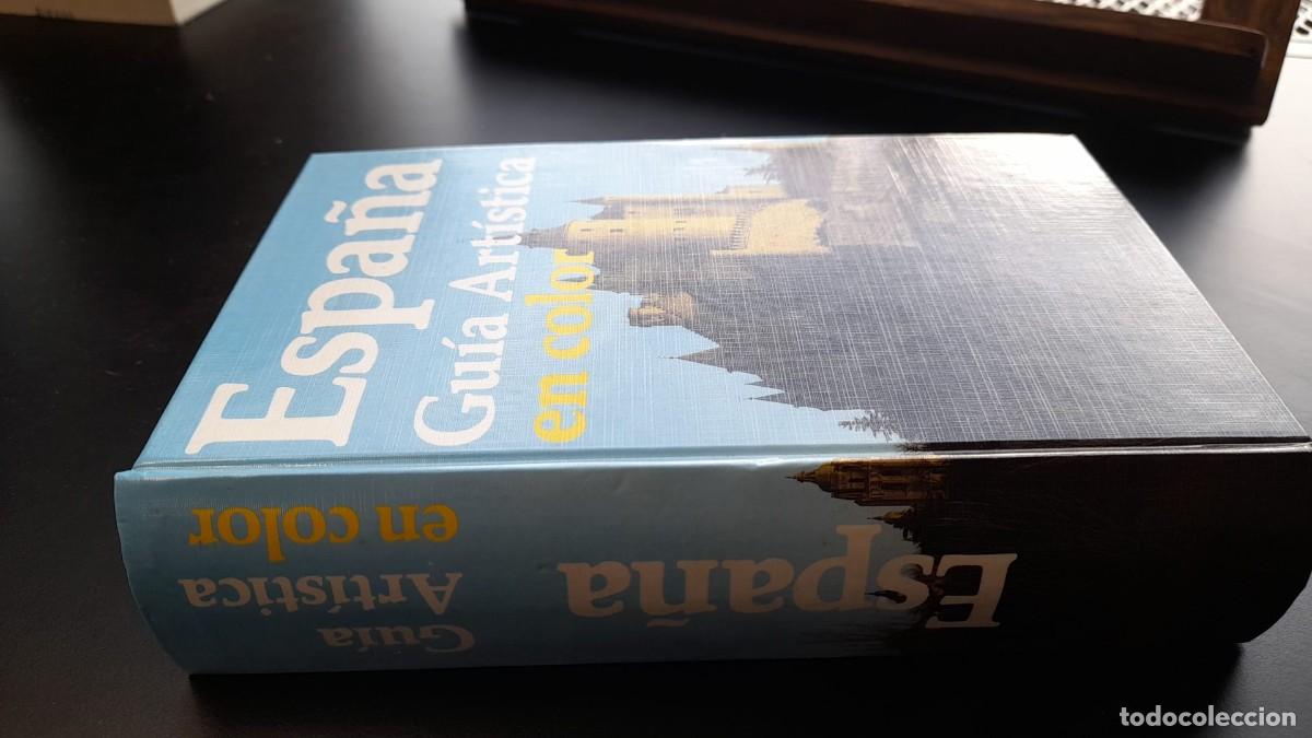 Libros de segunda mano: ESPA&Ntilde;A GU&Iacute;A ART&Iacute;STICA EN COLOR / Circulo de Lectores - Foto 2