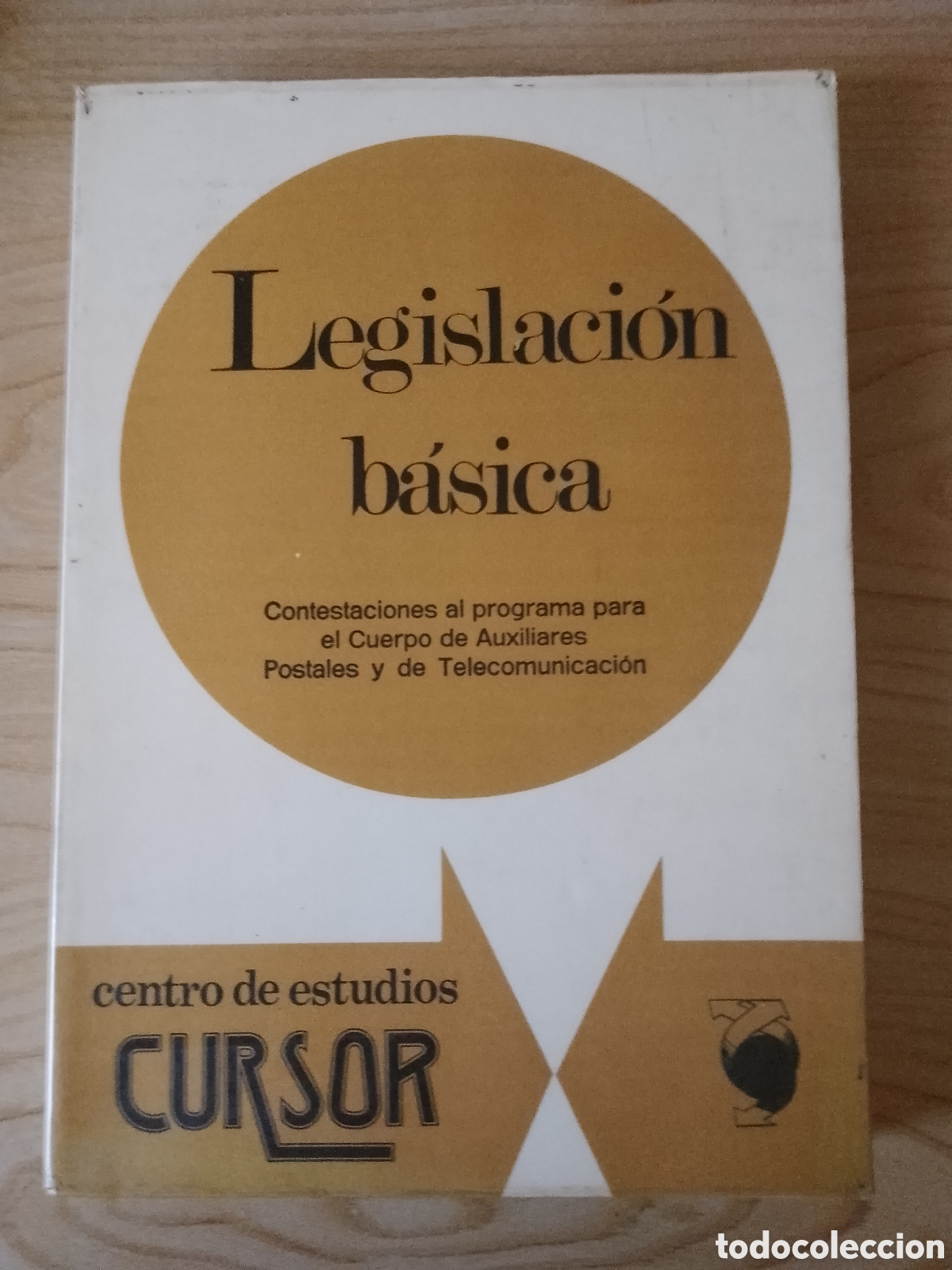 Livres d'occasion: legislacion basica centro de estudios cursor.