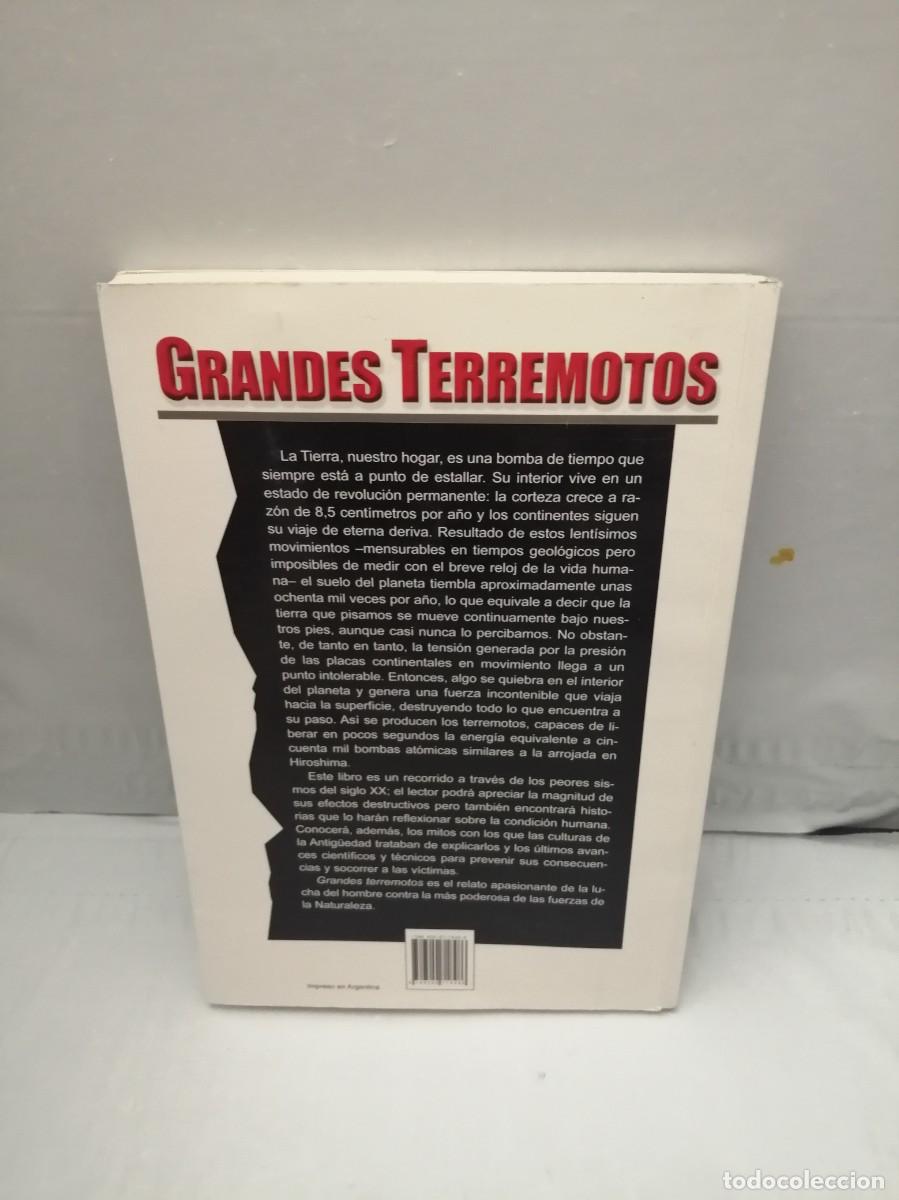 Libros de segunda mano: Grandes Terremotos - Foto 2
