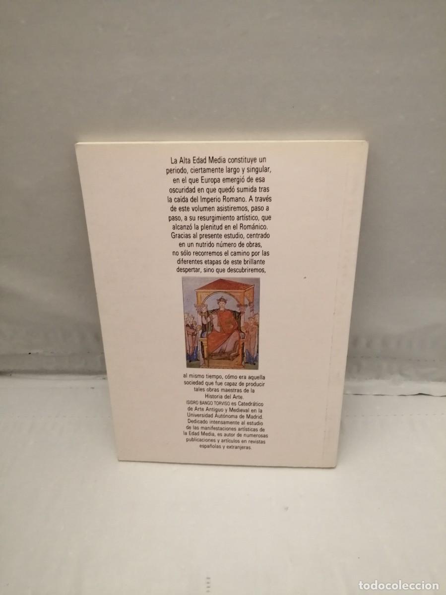 Libros de segunda mano: El arte de la Alta Edad Media (Primera edici&oacute;n) - Foto 2