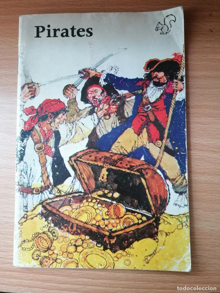 Libros de segunda mano: Pirates - D. K. Swan;Longman;1981 - Foto 1