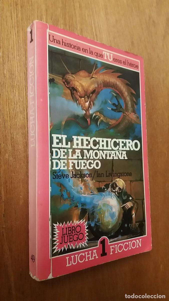 Libros de segunda mano: EL HECHICERO DE LA MONTA&Ntilde;A DE FUEGO, STEVE JACKSON IAN LIVINGSTONE, LUCHA FICCION 1 ALTEA LIBROJUEGO