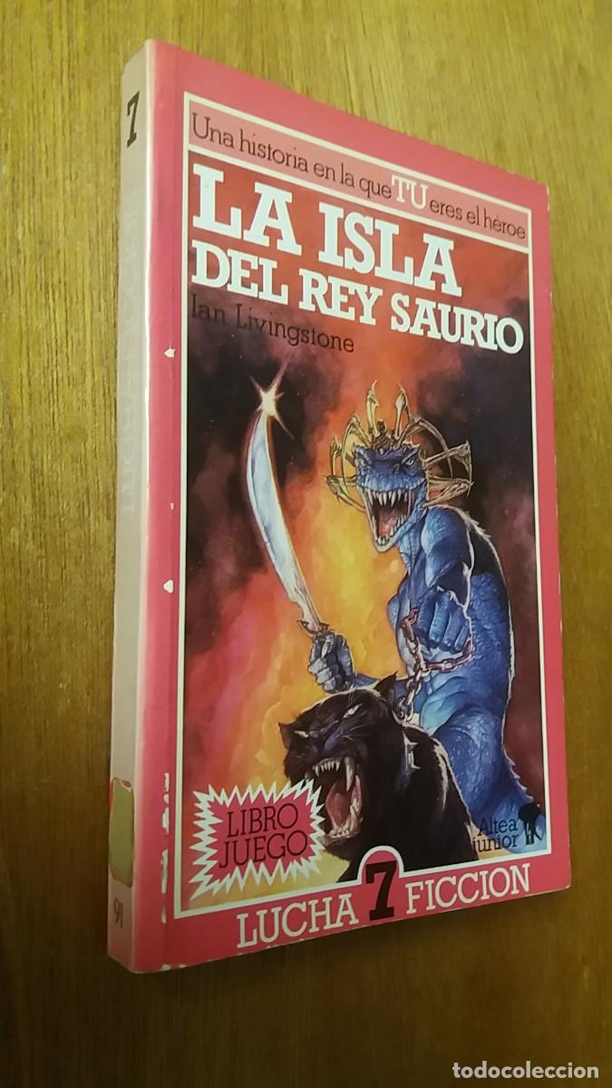 Libros de segunda mano: LA ISLA DEL REY SAURIO, IAN LIVINGSTONE, LUCHA FICCION 7, ALTEA, LIBROJUEGO