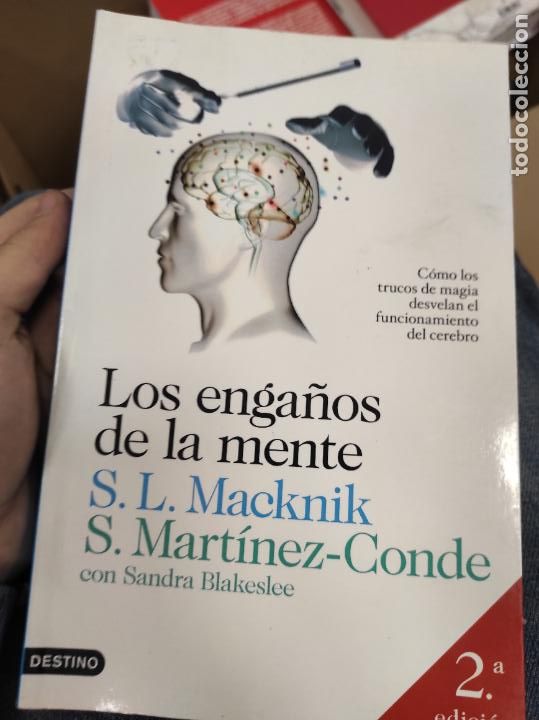 Libros de segunda mano: LOS ENGA&Ntilde;OS DE LA MENTE - STEPHEN L. MACKNIK - Foto 1