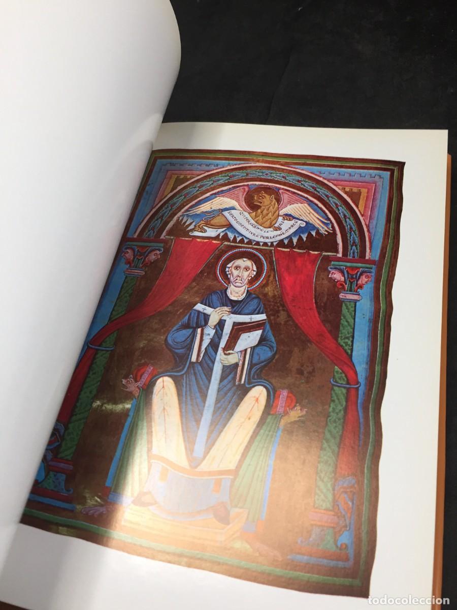 Libros de segunda mano: EL CODICE AUREO. Los Cuatro Evangelios. Siglo XI MATILDE LOPEZ SERRANO 1980 - Foto 11