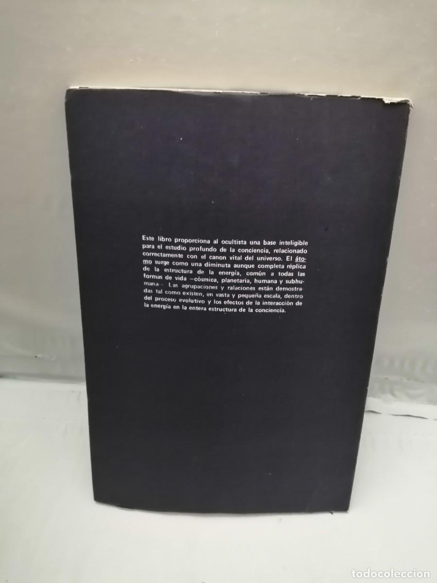Libros de segunda mano: La conciencia del &aacute;tomo - Foto 2