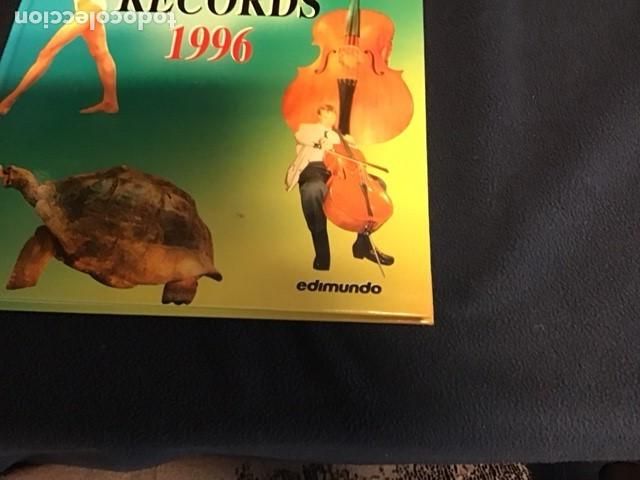 Libros de segunda mano: LIBRO GUINNES DE LOS RECORDS 1996 - Foto 4