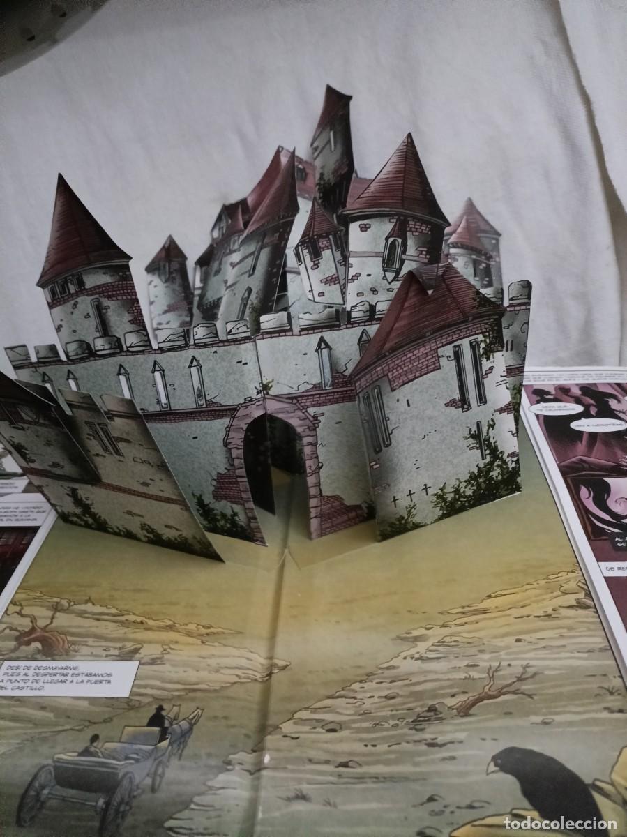 Libros de segunda mano: Libro pop-up Dracula - Foto 2