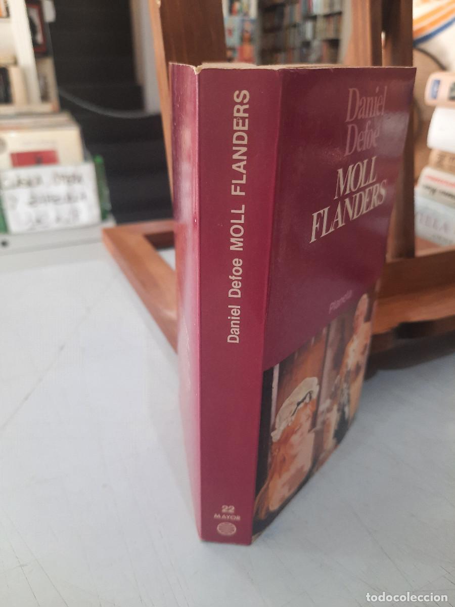 Libros de segunda mano: Moll Flanders - Daniel Defoe - Ed. Planeta - Foto 2