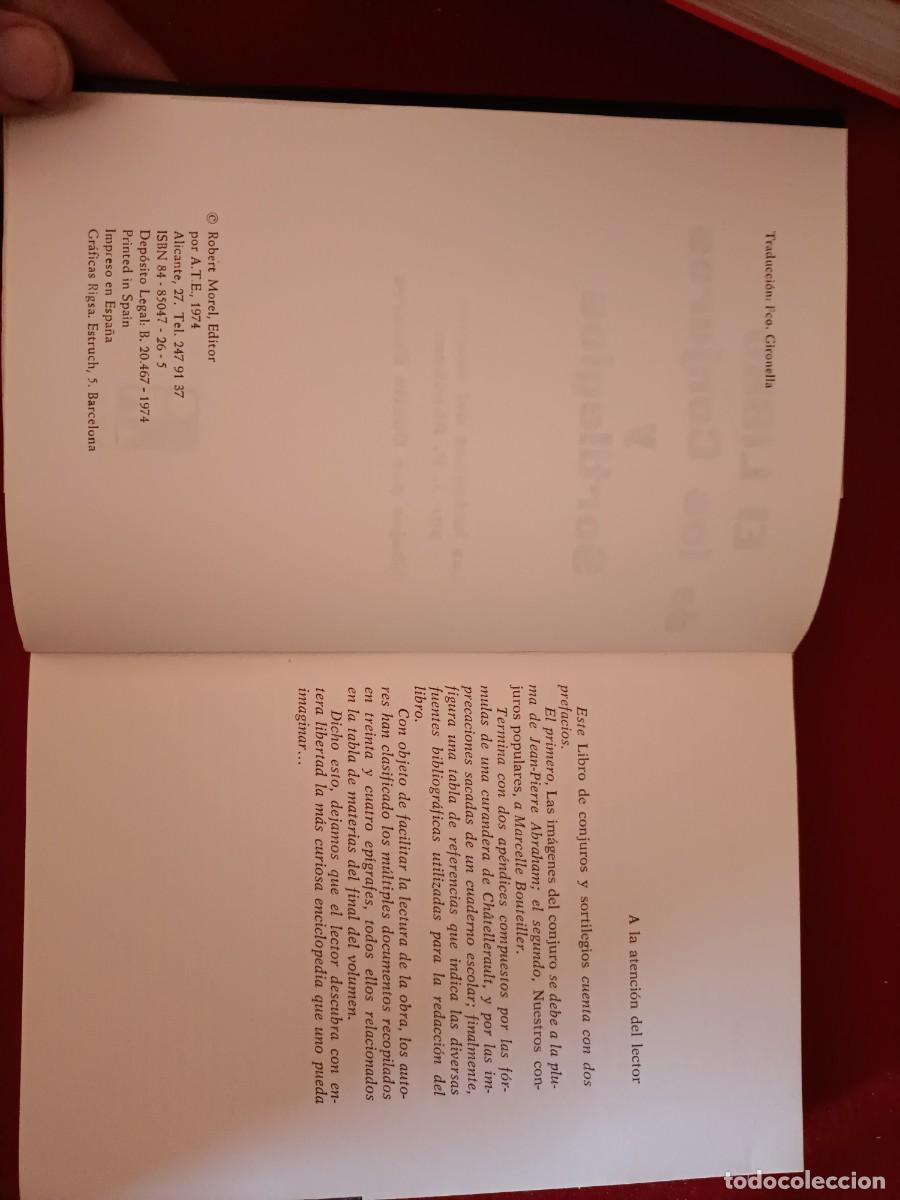 Libros de segunda mano: Libro de los conjuros y sortilegios. 1974 - Foto 2