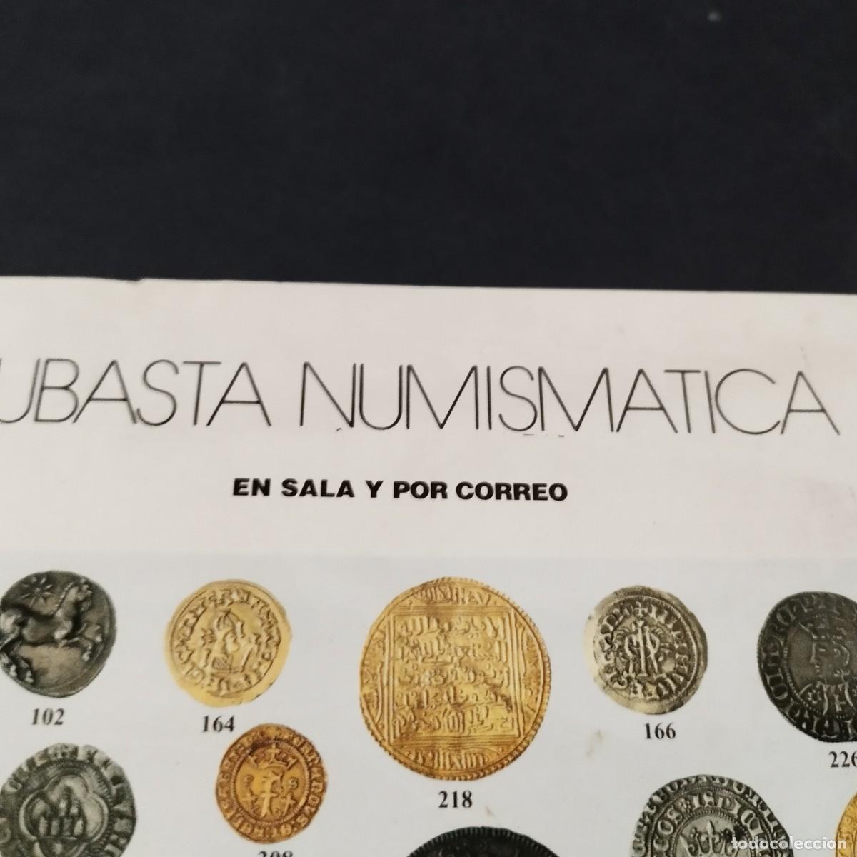 Libros de segunda mano: SUBASTA NUMISMATICA AUREO / oct-04 / CONS 442 GV - Foto 2