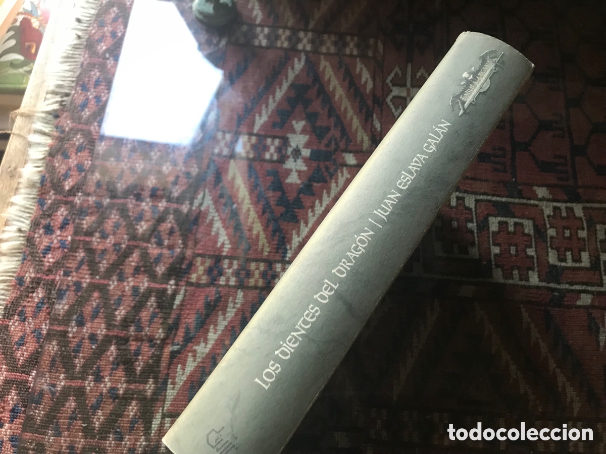 Libros de segunda mano: Los dientes del drag&oacute;n. Juan Eslava Gal&aacute;n. F&aacute;bula Arcana. Devir - Foto 2