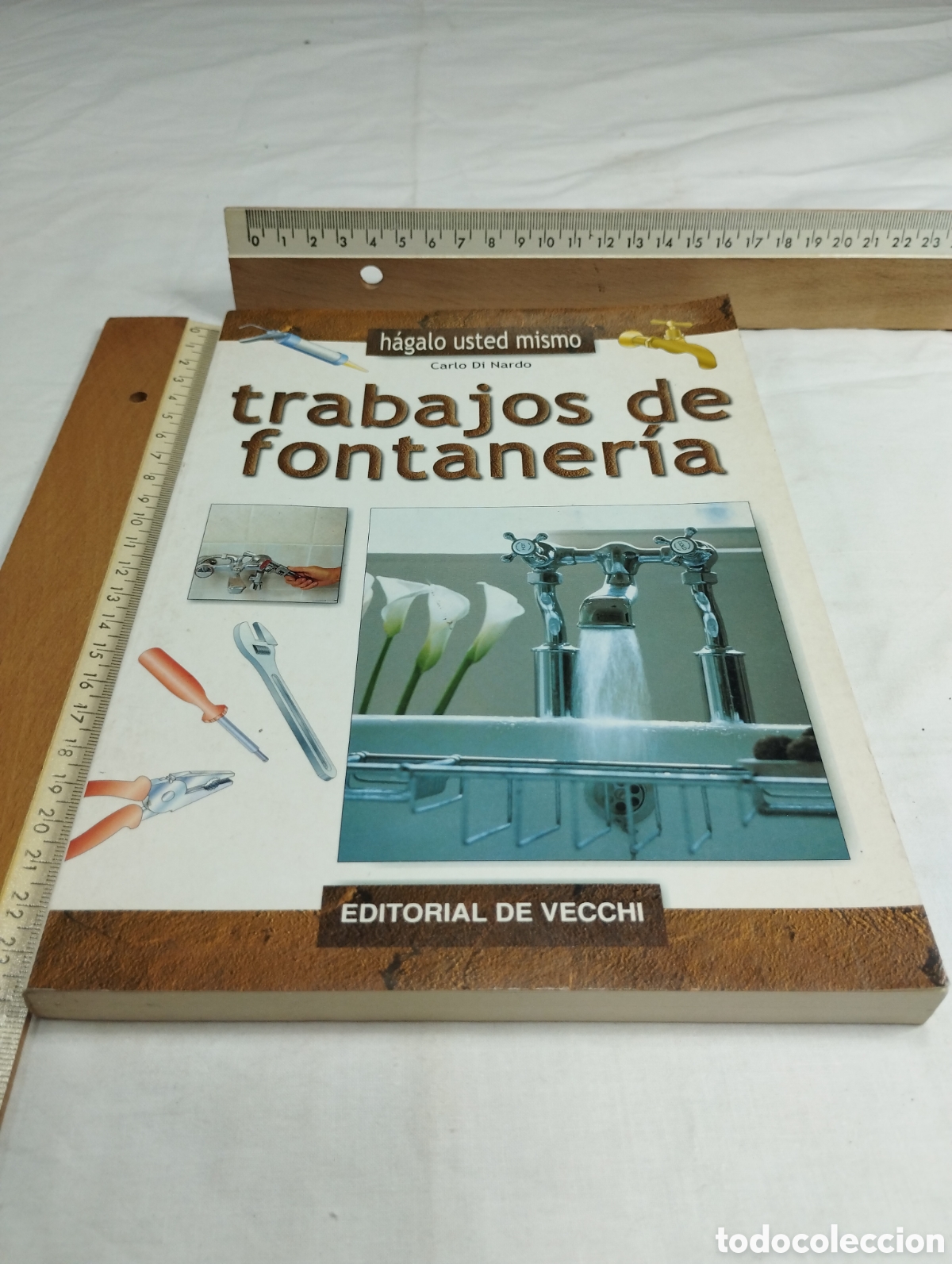 Libros de segunda mano: Trabajos de fontaner&iacute;a. Editorial de Vecchi, 2003 KKB - Foto 1