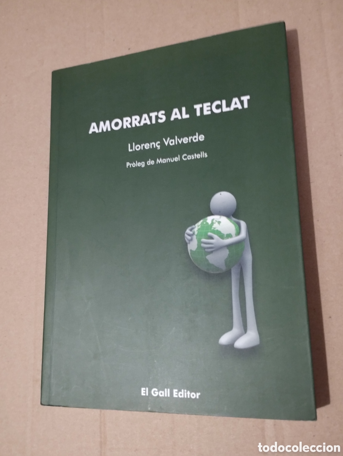 Libros de segunda mano: AMORRATS AL TECLAT (LLOREN&Ccedil; VALVERDE) - Foto 1
