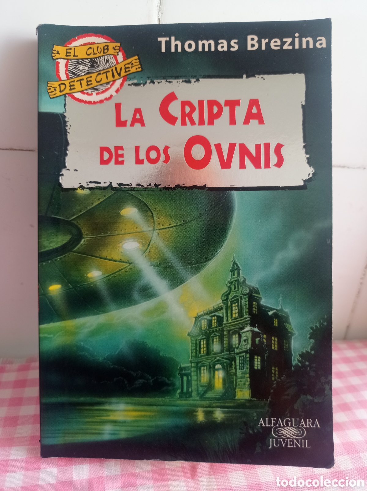 Libros de segunda mano: LA CRIPTA DE LOS OVNIS, THOMAS BREZINA, BUEN ESTADO - Foto 1