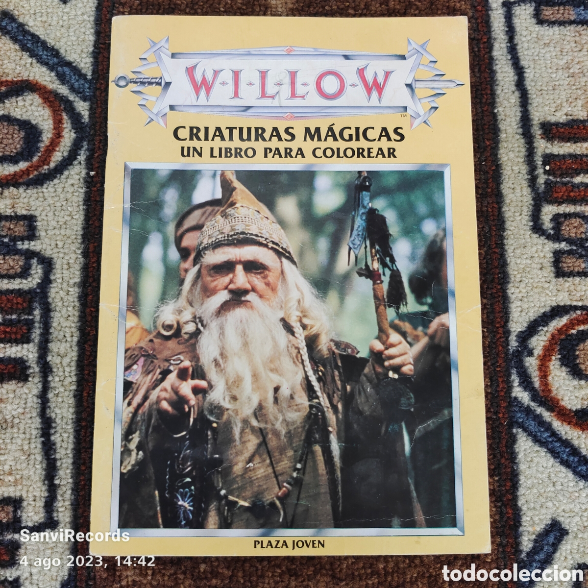Libros de segunda mano: WILLOW, CRIATURAS M&Aacute;GICAS, UN LIBRO PARA COLOREAR (PLAZA JOVEN) - Foto 1