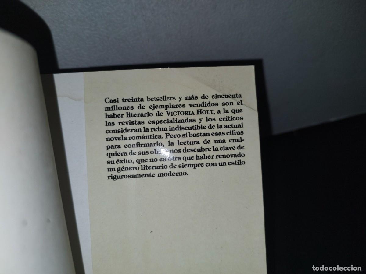Libros de segunda mano: 30- VENGANZA - VICTORIA HOLT - 1989 - Foto 4