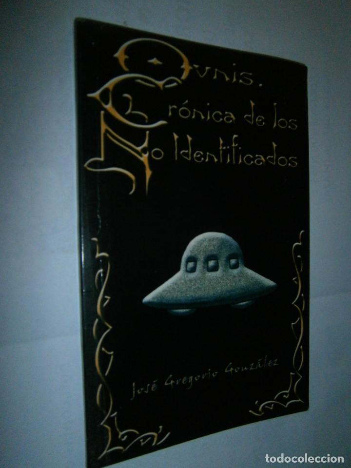 Libros de segunda mano: OVNIS. CRONICA DE LOS NO IDENTIFICADOS - Foto 1
