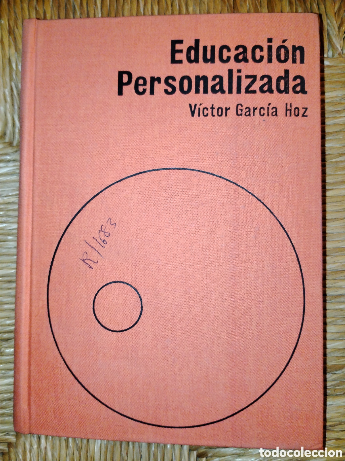 Libros de segunda mano: Educaci&oacute;n personalizada. V&iacute;ctor Garc&iacute;a Hoz. - Foto 1