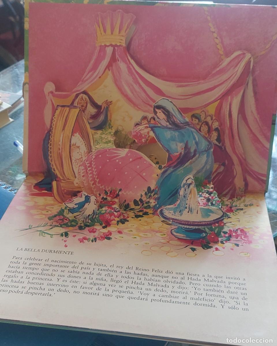 Libros de segunda mano: La Bella Durmiente Libro sorpresa - Foto 2